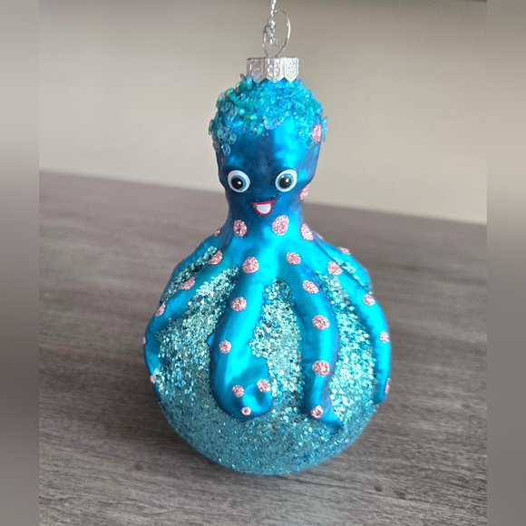 NWT Macy's Holiday Lane Octopus Ornament - Picture 1 of 6